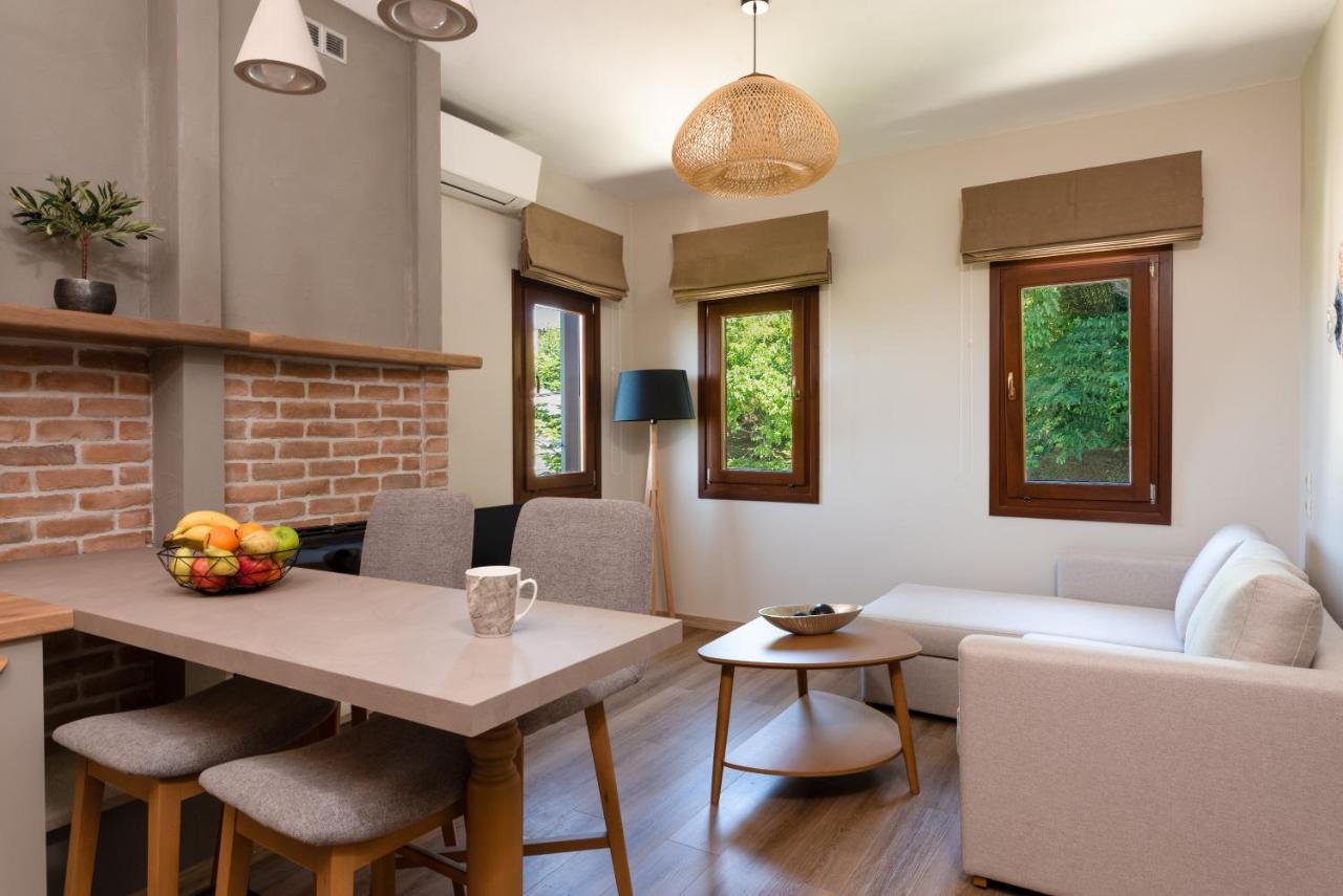 Άλυσσος Suites Tsagarada Exteriör bild