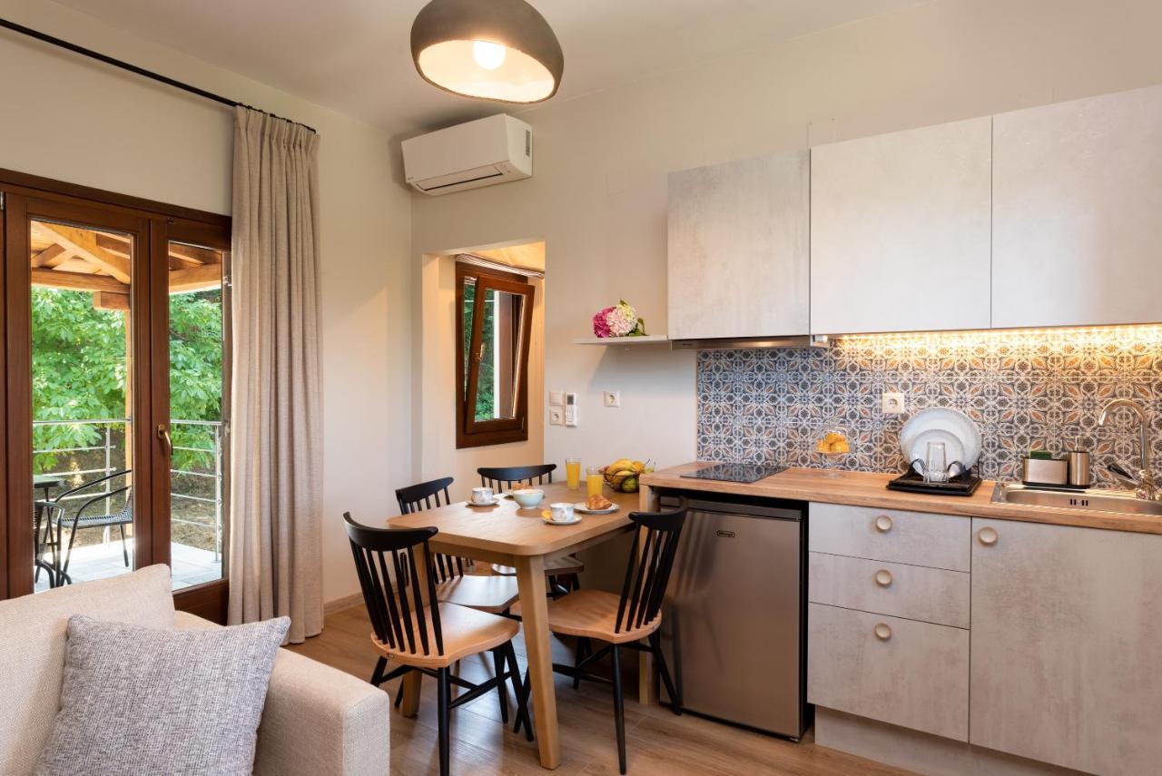 Άλυσσος Suites Tsagarada Exteriör bild